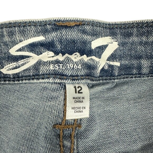 Seven7 Womens Size 12 Weekend Denim Shorts Distressed Frayed Hem - Picture 2 of 7